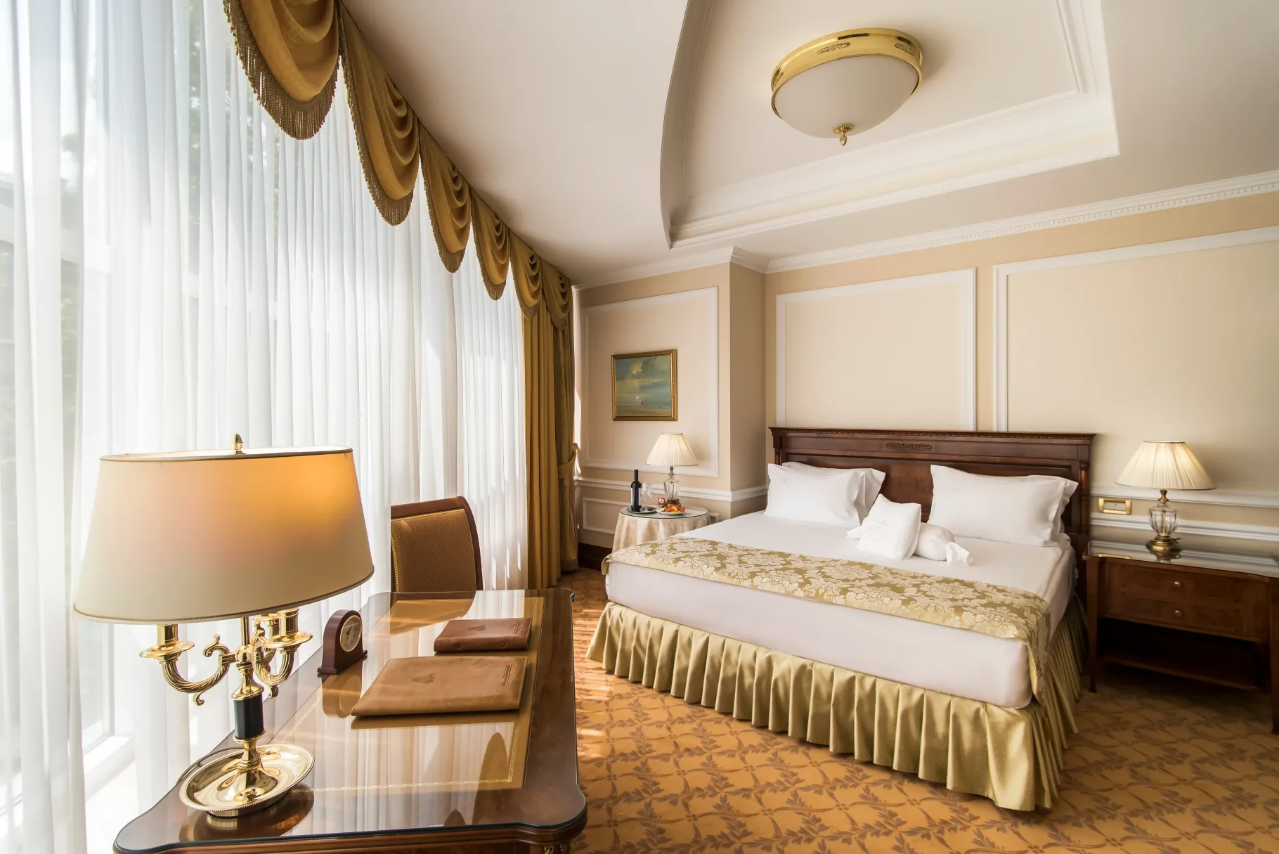 Nobil Hotel room