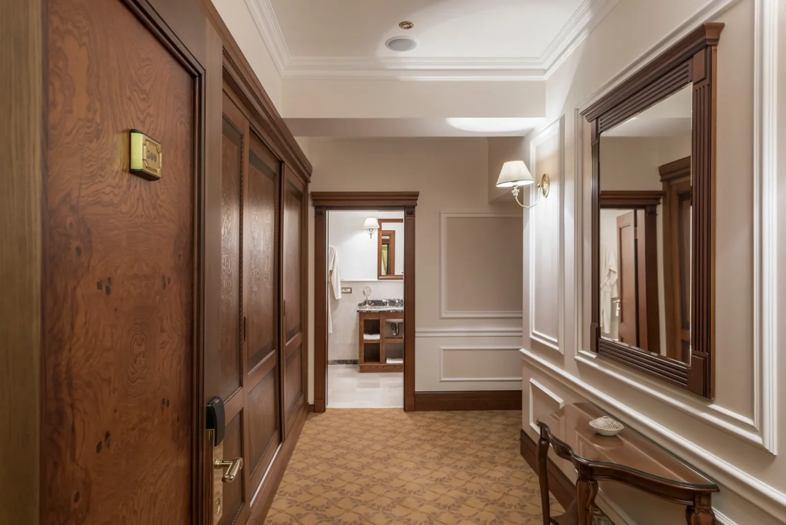 Фото 6 номера Family Suite